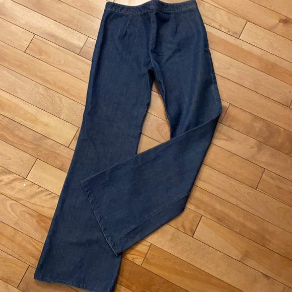 KORS Michael Kors wide leg retro style thick jeans. Size 4 dark wash. NWOT - Picture 4 of 7
